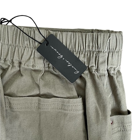 Hunter & Brown Pants - Picture 3 of 3